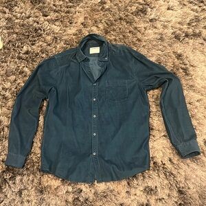 Unique color express button shirt